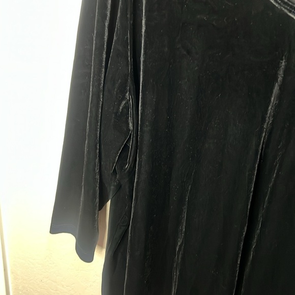 Susan Graver 3X Black Velvet V Neck 3/4 Sleeve Tunic Stretch Essential Holiday - Picture 7 of 9